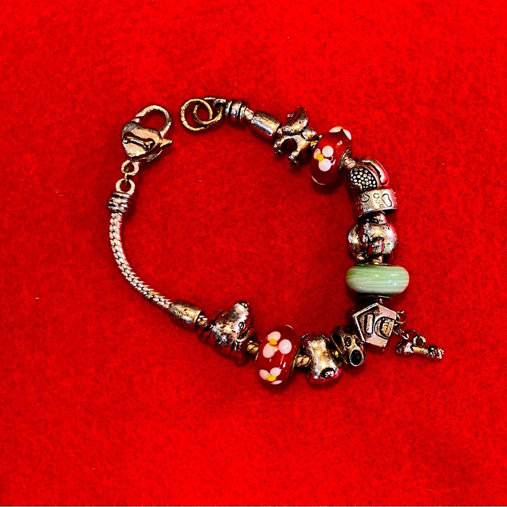 Dog charm bracelet.